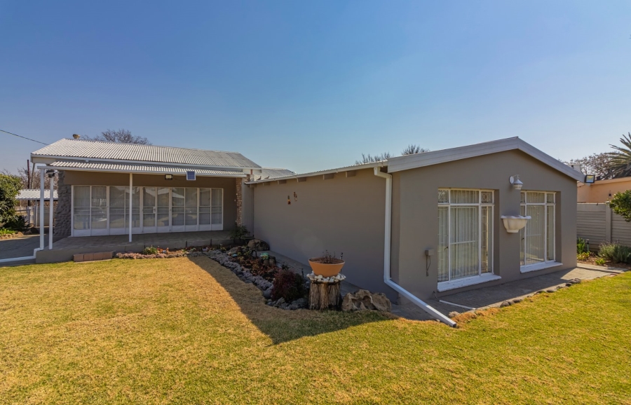 3 Bedroom Property for Sale in Noordhoek Free State